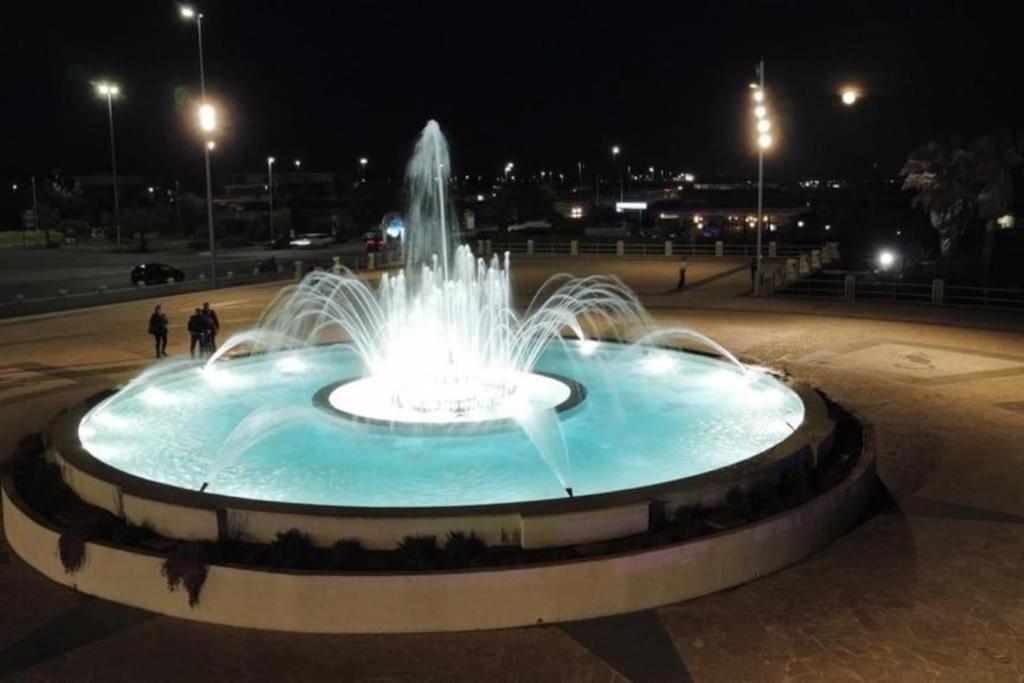 Roma Al Mare! Le Comete Del Borghetto Lido di Ostia Bagian luar foto