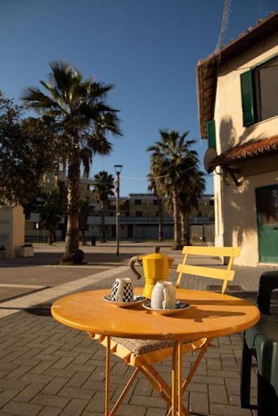 Roma Al Mare! Le Comete Del Borghetto Lido di Ostia Bagian luar foto